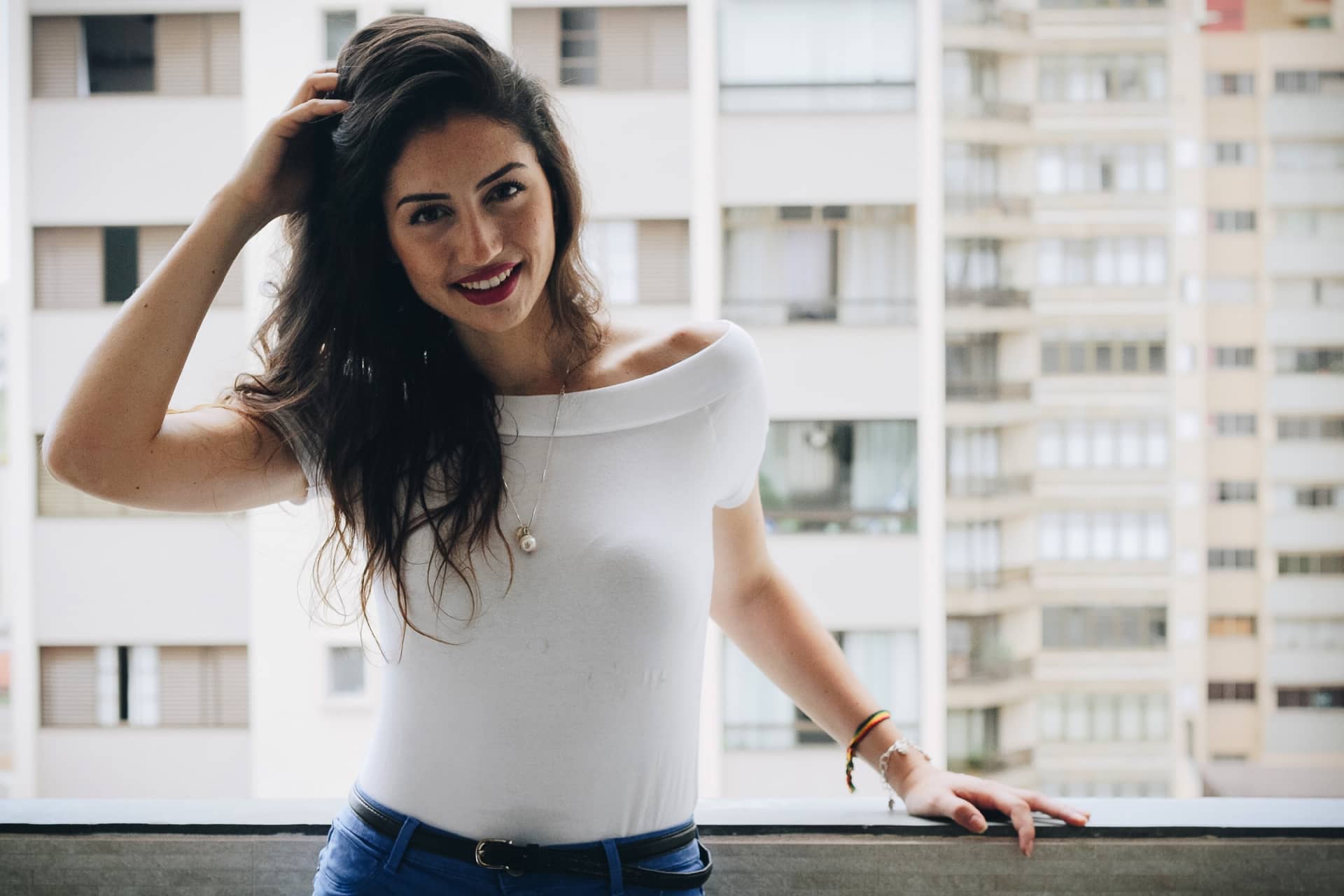 como actúa una mujer casada cuando le gusta otro hombre